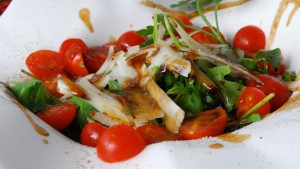 zoom-dadb701c2c0058a3b6e74518f839408b-920-518